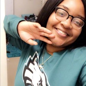 Meet your Posher, Javonne